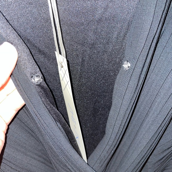 Bought from boutique, black long sleeve wrap dress with button, size small - Picture 3 of 5